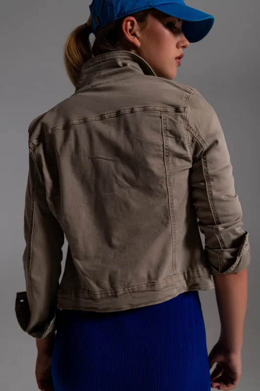 Klassisk Basic Denimjakke med Lommer – Beige